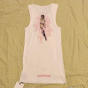 Women's White Graphic Tank Top